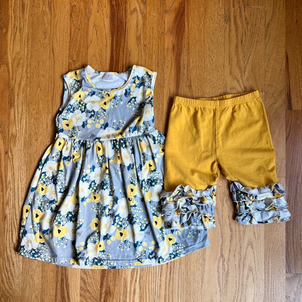 Girls Size 6 Floral Matching Set